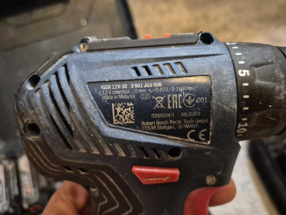 BOSCH GSR 12V-30 akumulatorowa wkrętarka + 2 akumulatory 2Ah