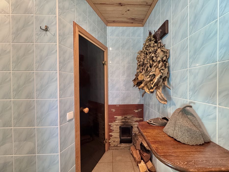 Будинок в оренду, 3 спальні, озеро, укриття