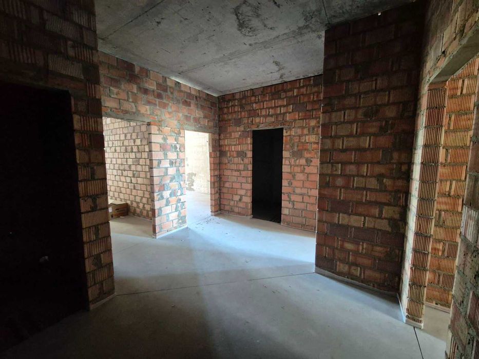 3 комнатная в престижном районе ЖК "Парк Совиньон"