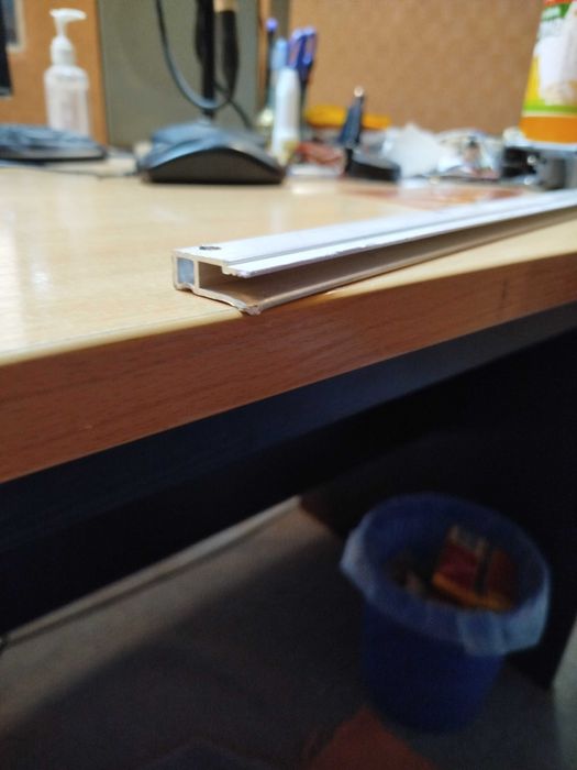 Профіль алюмінієвий, б/в