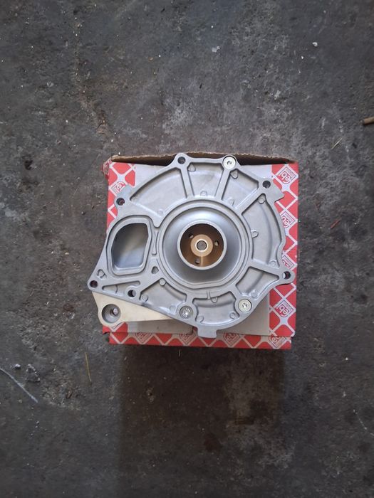 Pompa wody do scanii euro6