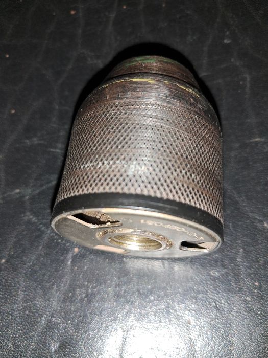 Milwaukee m18 uchwyt  wiertarski futerko gwint 1/2 cala