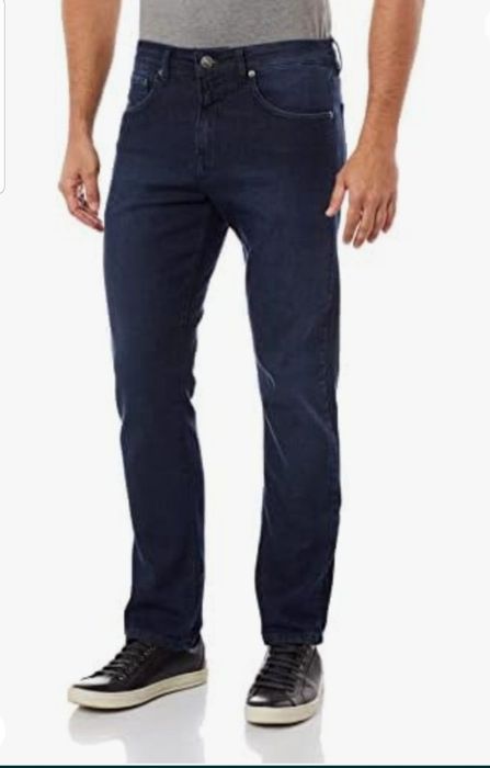 Новые джинсы Calvin Klein 32р