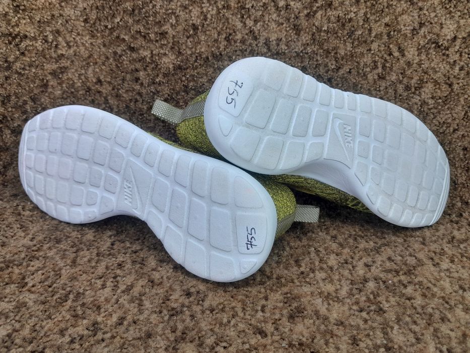 Кросівки оригінал Nike Roshe Run 38 розмір.