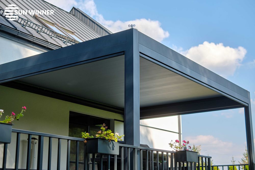 Pergola lamelowa Win Climatic S500 – luksusowe zadaszenie tarasu 4x3