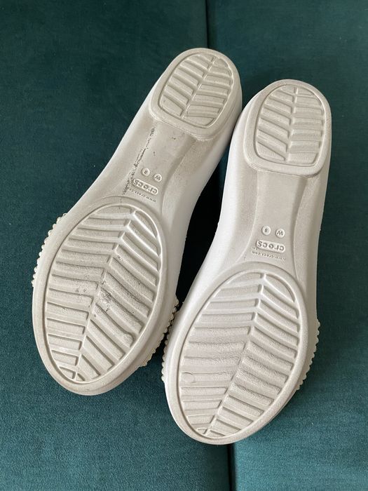 Sandałki Crocs Lina Embellished Dorsay r. 38/39 W8