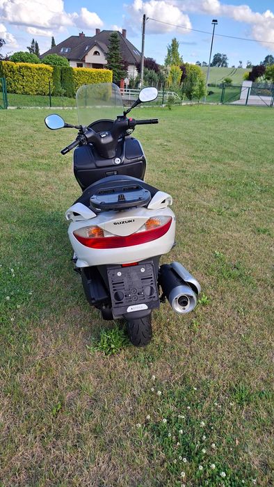 Suzuki Burgman 125