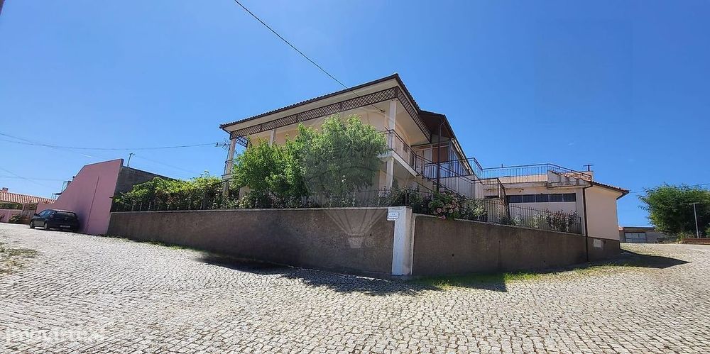 Moradia T2 para venda