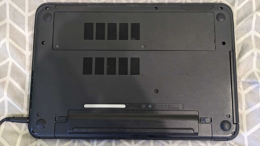 Ноутбук Dell Inspiron 3521
