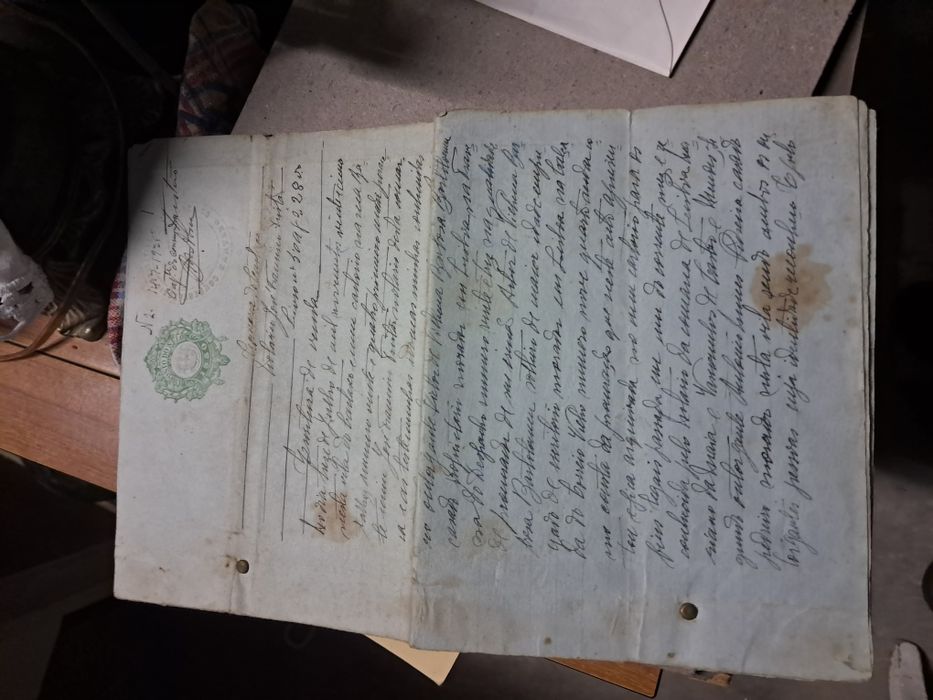 Decomento antigo escrito a mão