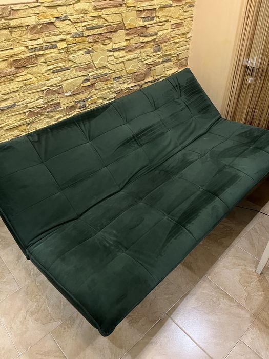 Диван розкладний майже новий