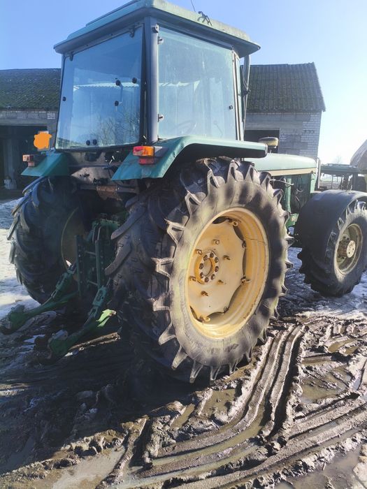 Sprzedam John Deere 3350