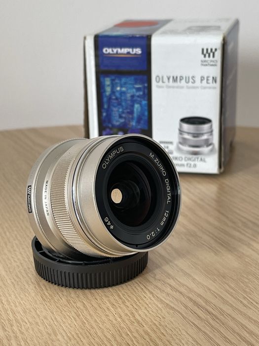 Obiektyw Olympus 12 2.0