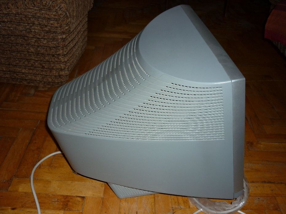 Монитор LG T710PH