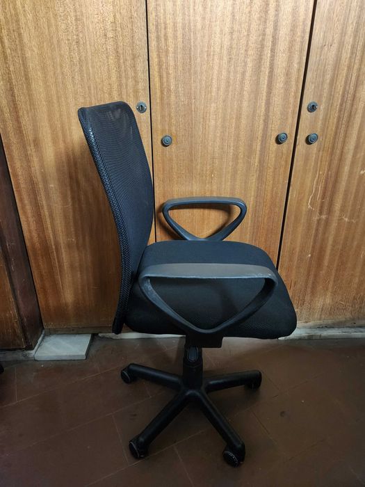 Cadeira para secretária.