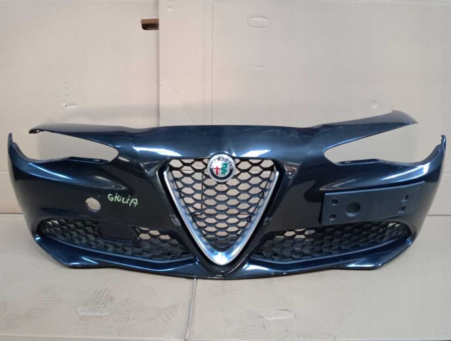 Бампер передний Alfa Romeo Giulia бампер в Цвет альфа ромео джулия