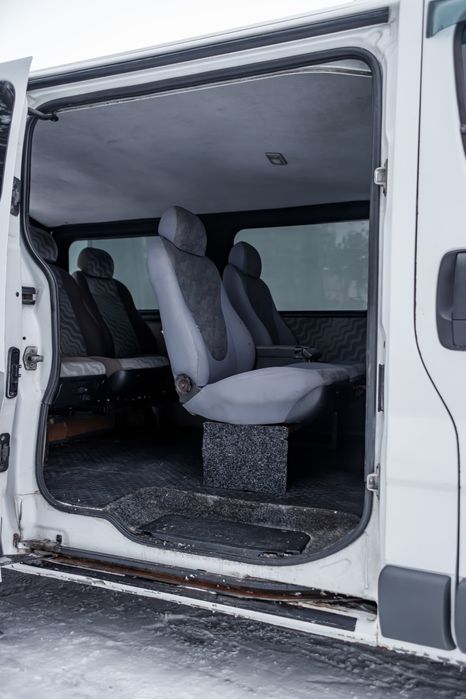 Продам Opel Vivaro Long 1.9 Пасажир