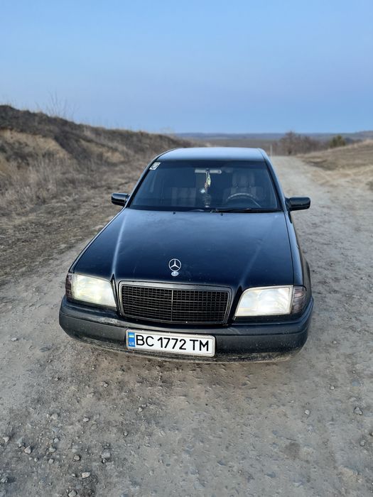 Mercedes-Benz w202 c180