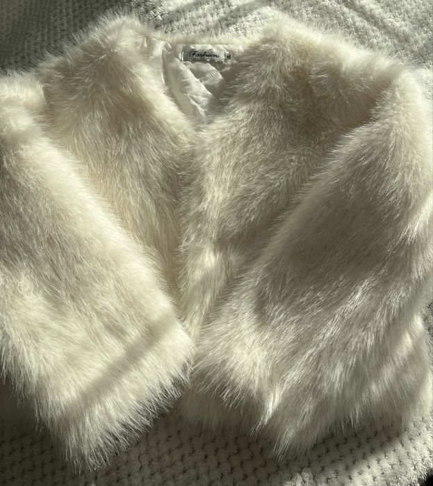 Futerko ecru/ zlamana biel