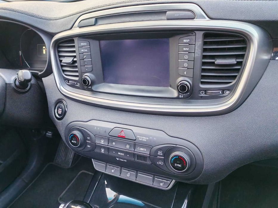 Продам Автомобіль Kia Sorento Sorento  2.2  в  Європі