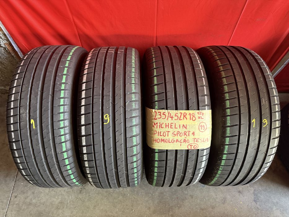 Pneus 235/45/18 Michelin Homolgacao Tesla todos Iguais Impecaveis
