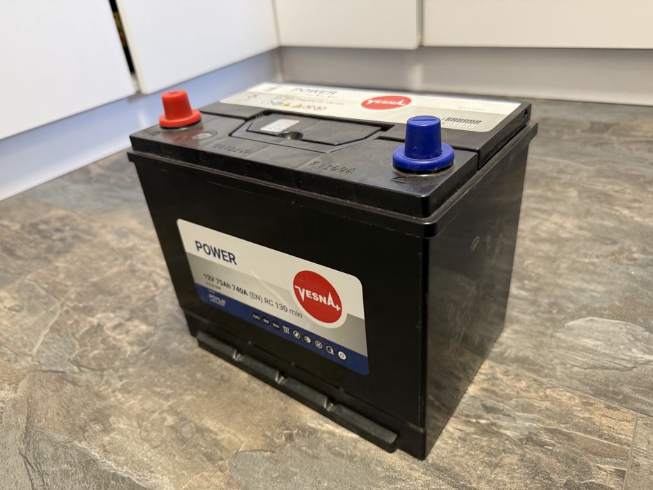 Акумулятор Vesna Power 75Ah 740A новий, помилився з полярністю