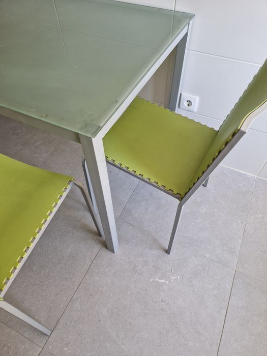 Mesa aço inoxidavel com vidro temperado