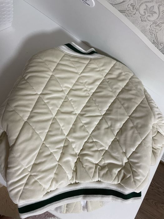 Стильний дитячій бомпер на 3-4 роки.