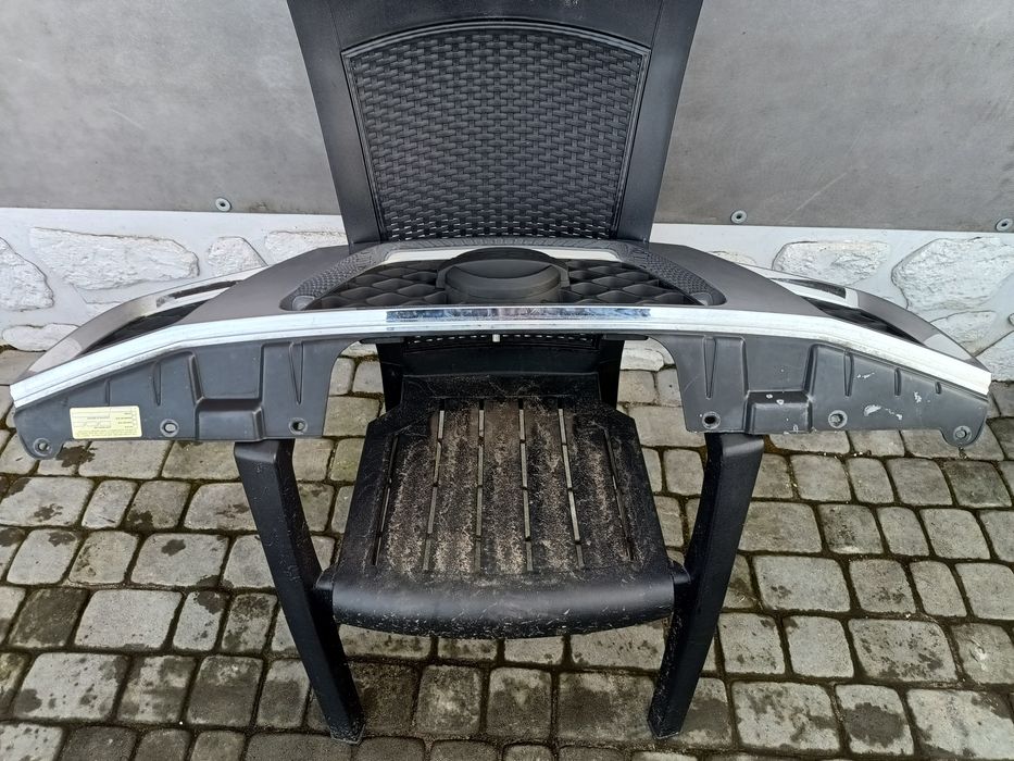 Grill Navara, pathfinder