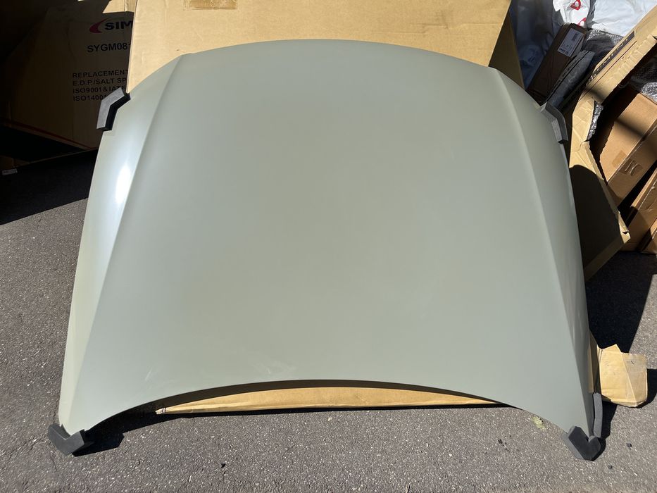 Капот Volkswagen Passat B6 3C 2005-2010 3C0823031A