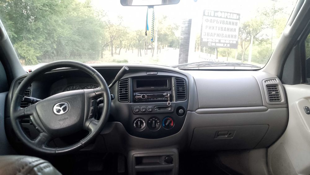 Авто Кроссовер джип Mazda Tribute 2001 3.0V6 Автомат