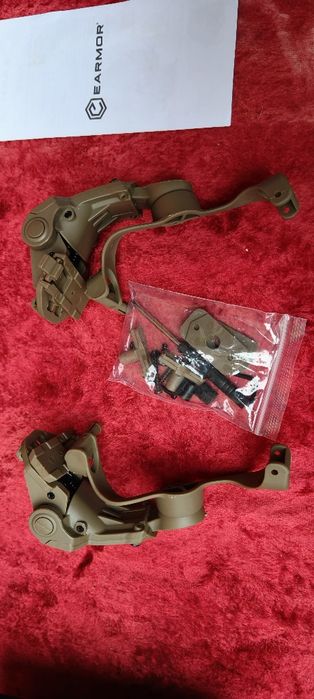 Słuchawki wraz z akcesoriami do samolotów