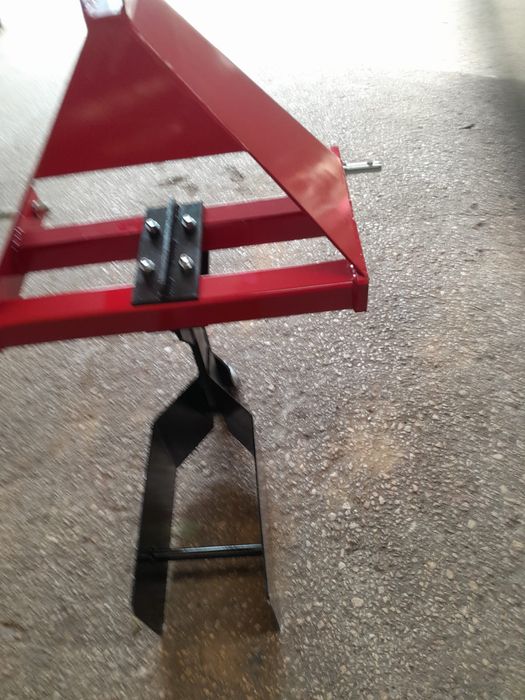 Abre valas plantador de árvores para trator