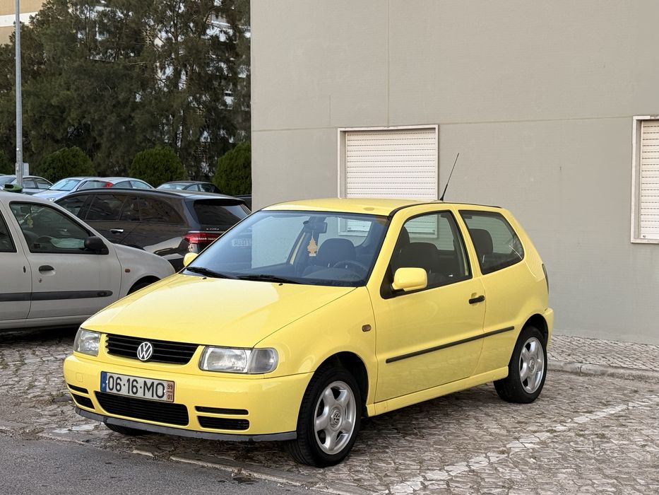 Polo 1.0i Versão Especial Color Concept