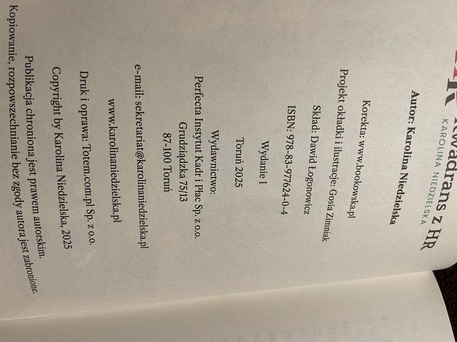 Książka Zasiłki Karolina Niedzielska