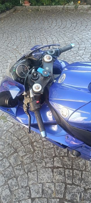 Yamaha R1 2005 - acidentada
