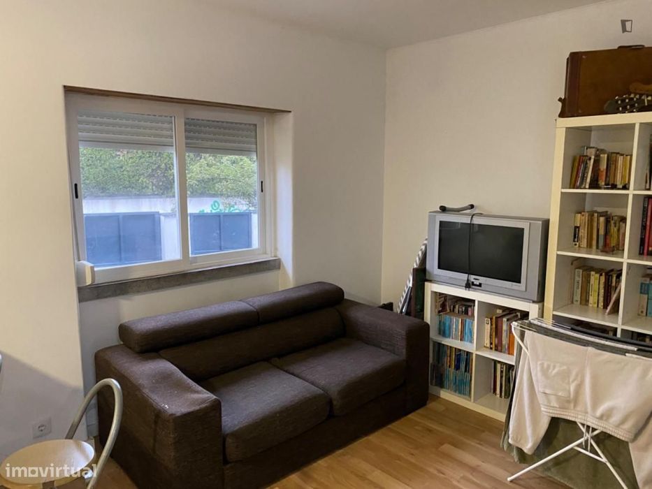 Quarto - localizado em Lisbon