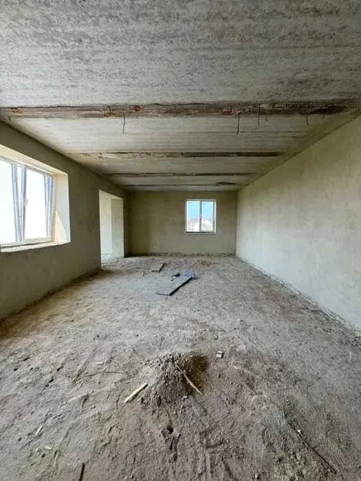 Продаж 2 к + кухня вітальня квартири в смт Запитів БЕЗ КОМІСІЇ. єОселя