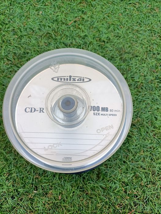 Pack of 43 Blank CD-Rs, 700 MB64354229034113120