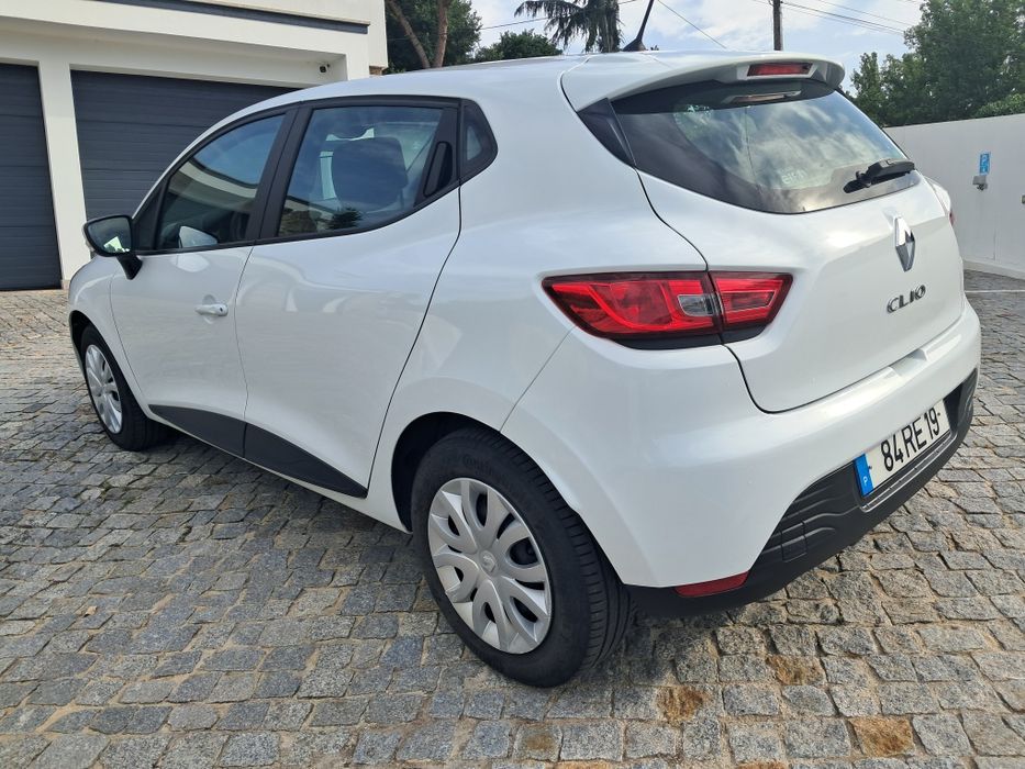 Renault Clio — fotografia 7