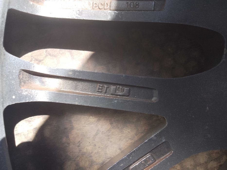 Felgi Aluminiowe 18 Ford Focus Mondeo Renault Laguna II Volvo 5X108