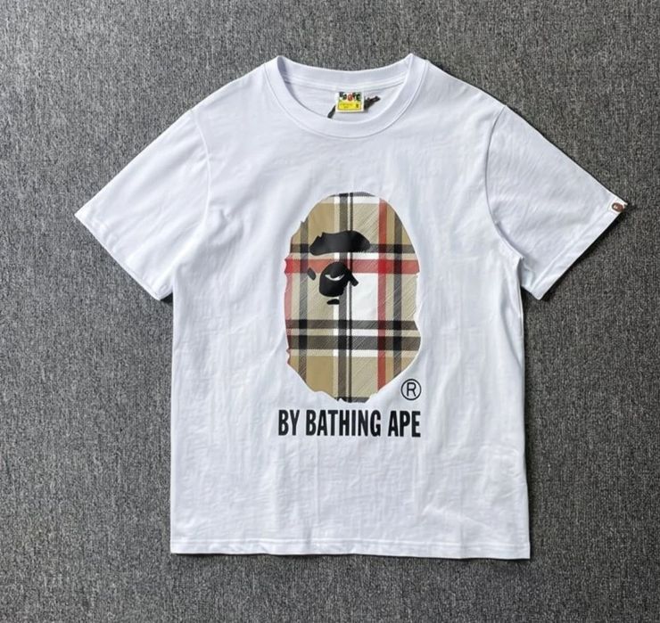 футболки Bape x Burberry