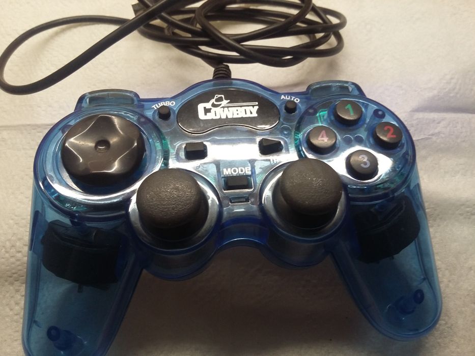 Comando para PC azul transparente