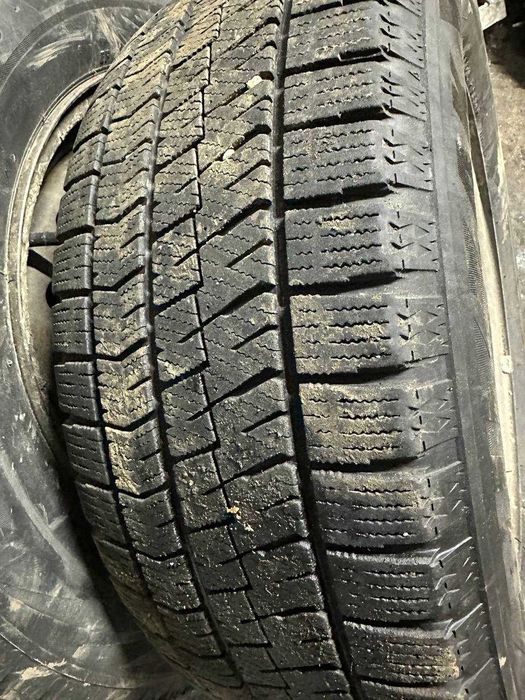 комплект резины для митсубиши аутлендр хл 06-12 225\60R16