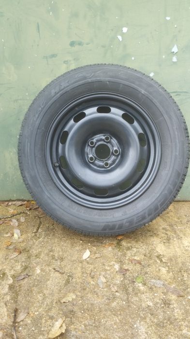 Jante suplente com pneu grupo VAG