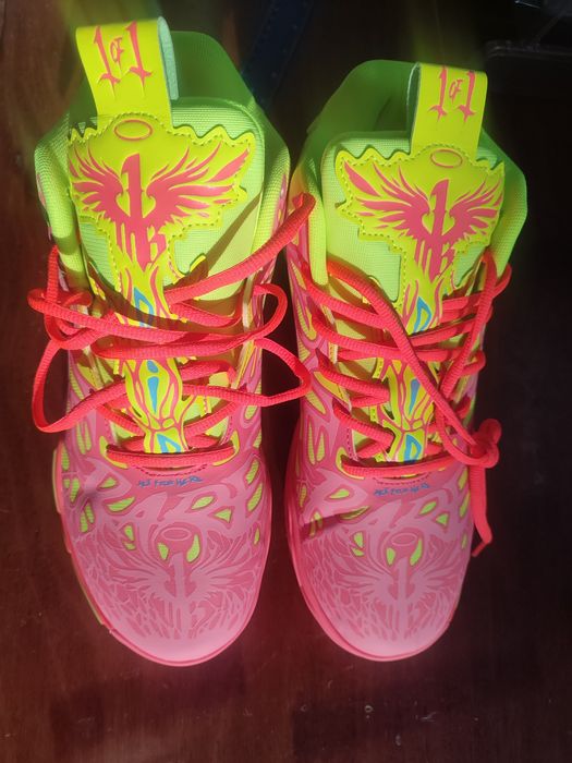 Кросівки ігрові Puma MB.04 "1 Love"