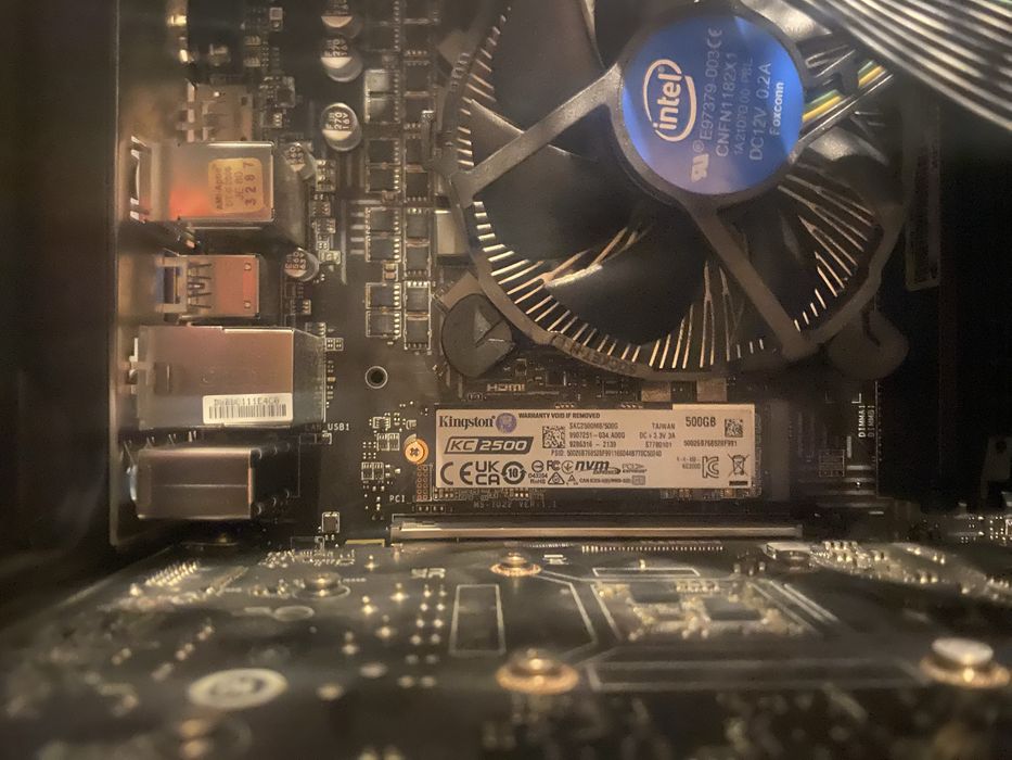 Komputer gamingowy i5-10400 GTX 1650 IDEALNY PREZENT ŚWIĄTECZNY