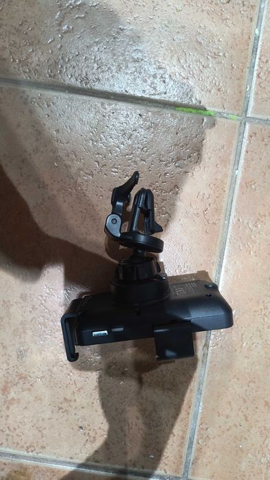 Uchwyt na telefon z ładowaniem indukcyjnym REINSTON ULTRA