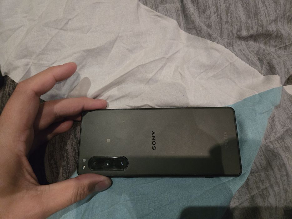 Xperia 5 mark 4 128 gb черний