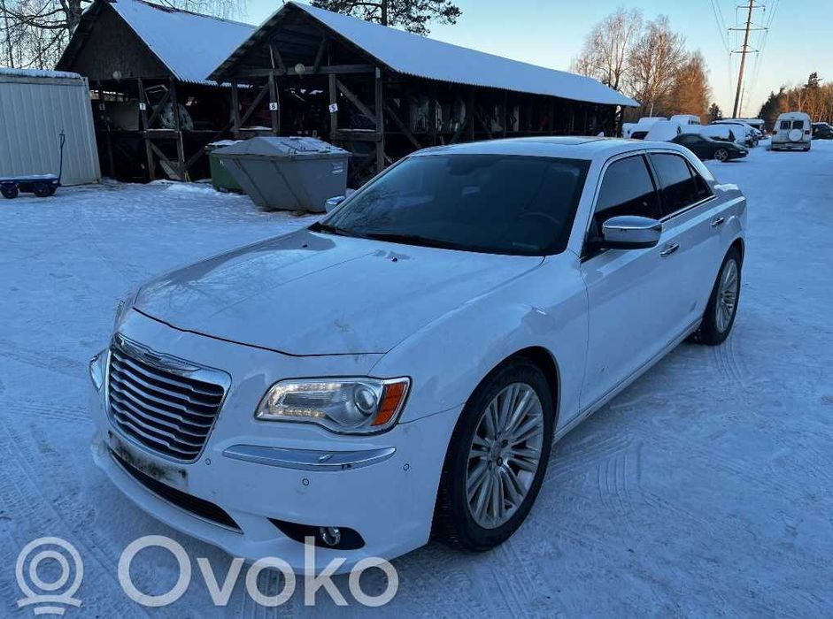 Бампер Chrysler 300 розборка шрот